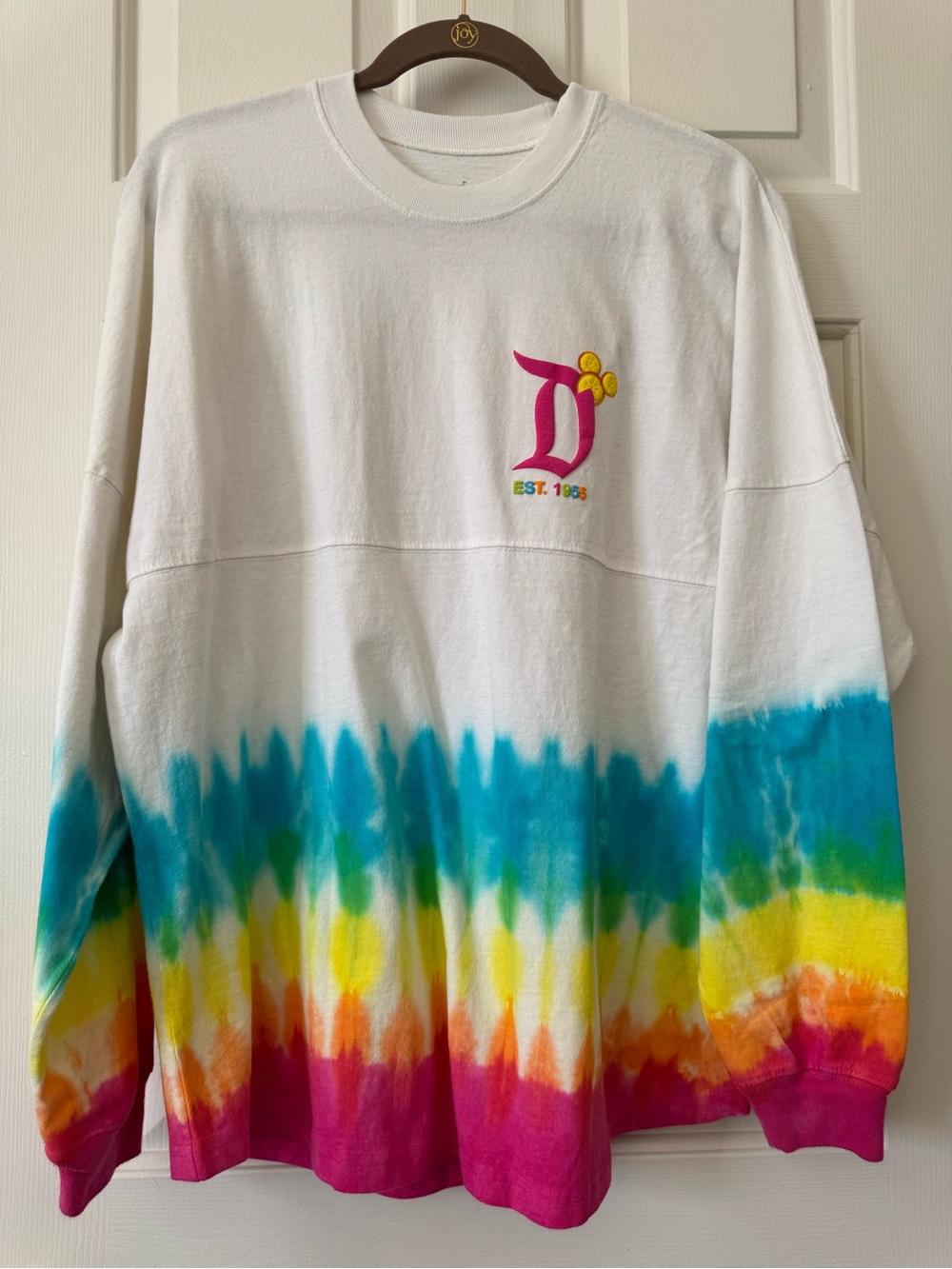 Disneyland Pineapple Spirit Jersey with Rainbow Tie-Dye Hem size M